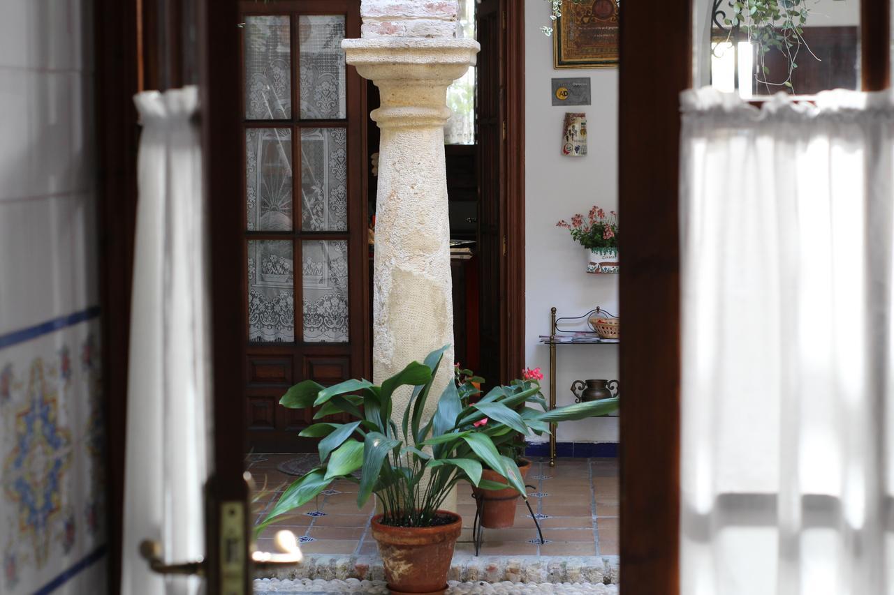 Casa Longa Hotel กอร์โดบา ภายนอก รูปภาพ