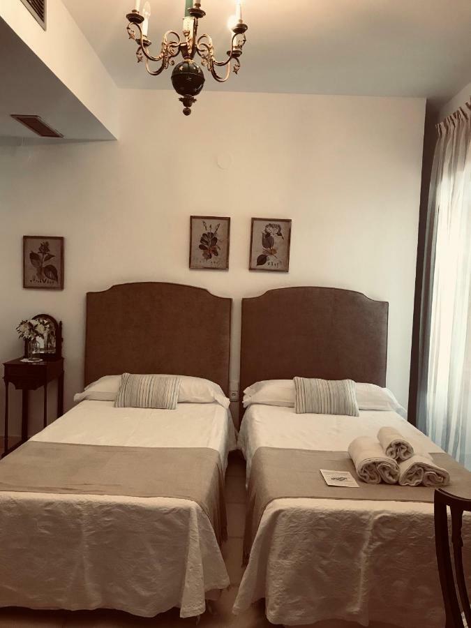 Casa Longa Hotel กอร์โดบา ภายนอก รูปภาพ